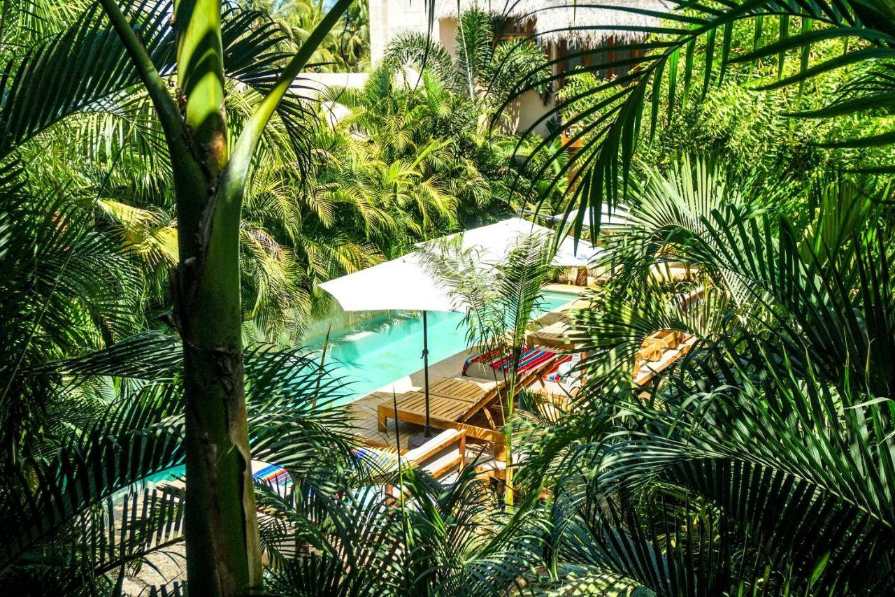 Habitación Doble con vistas a la piscina