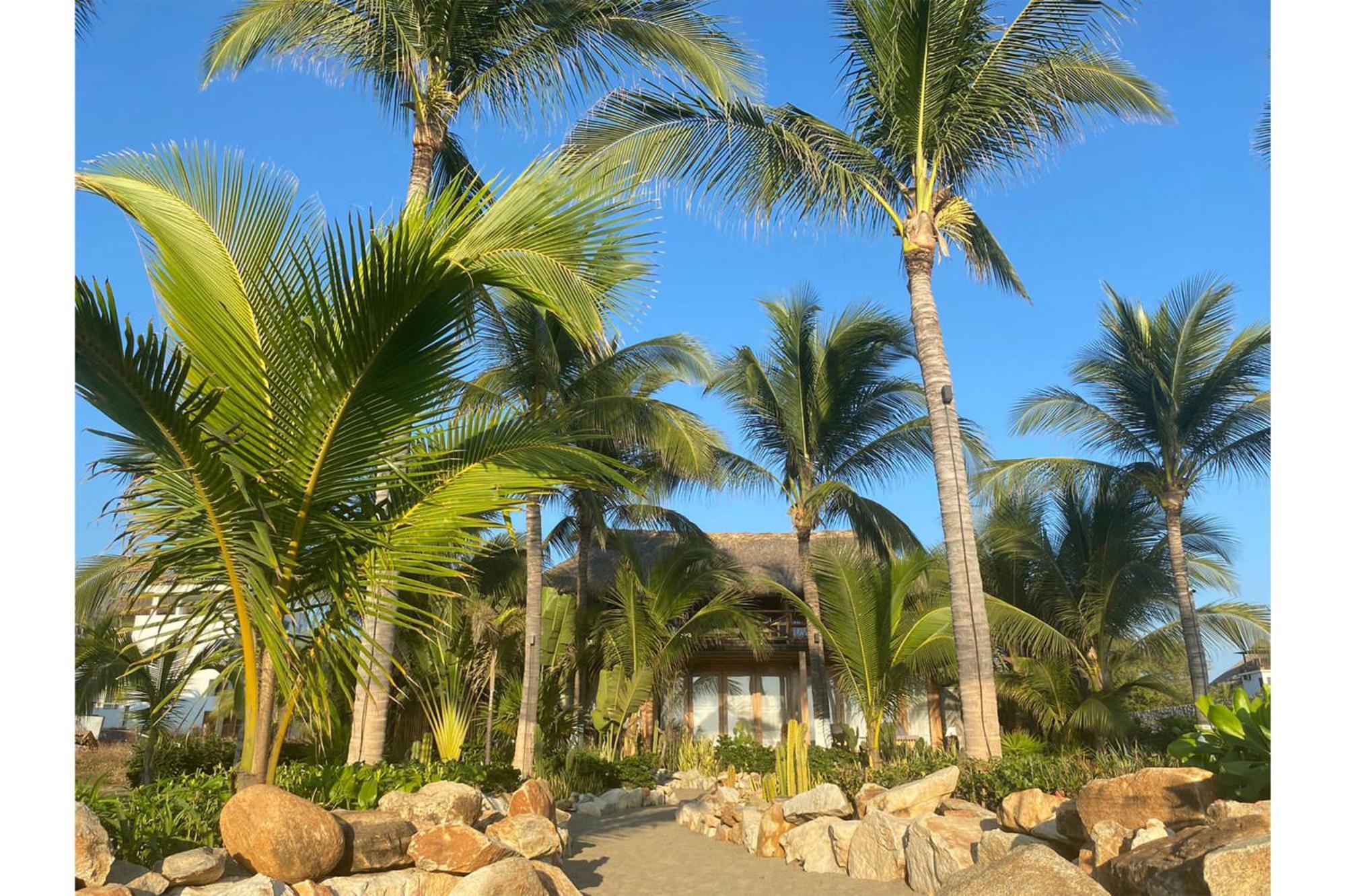 Villa Beach Front