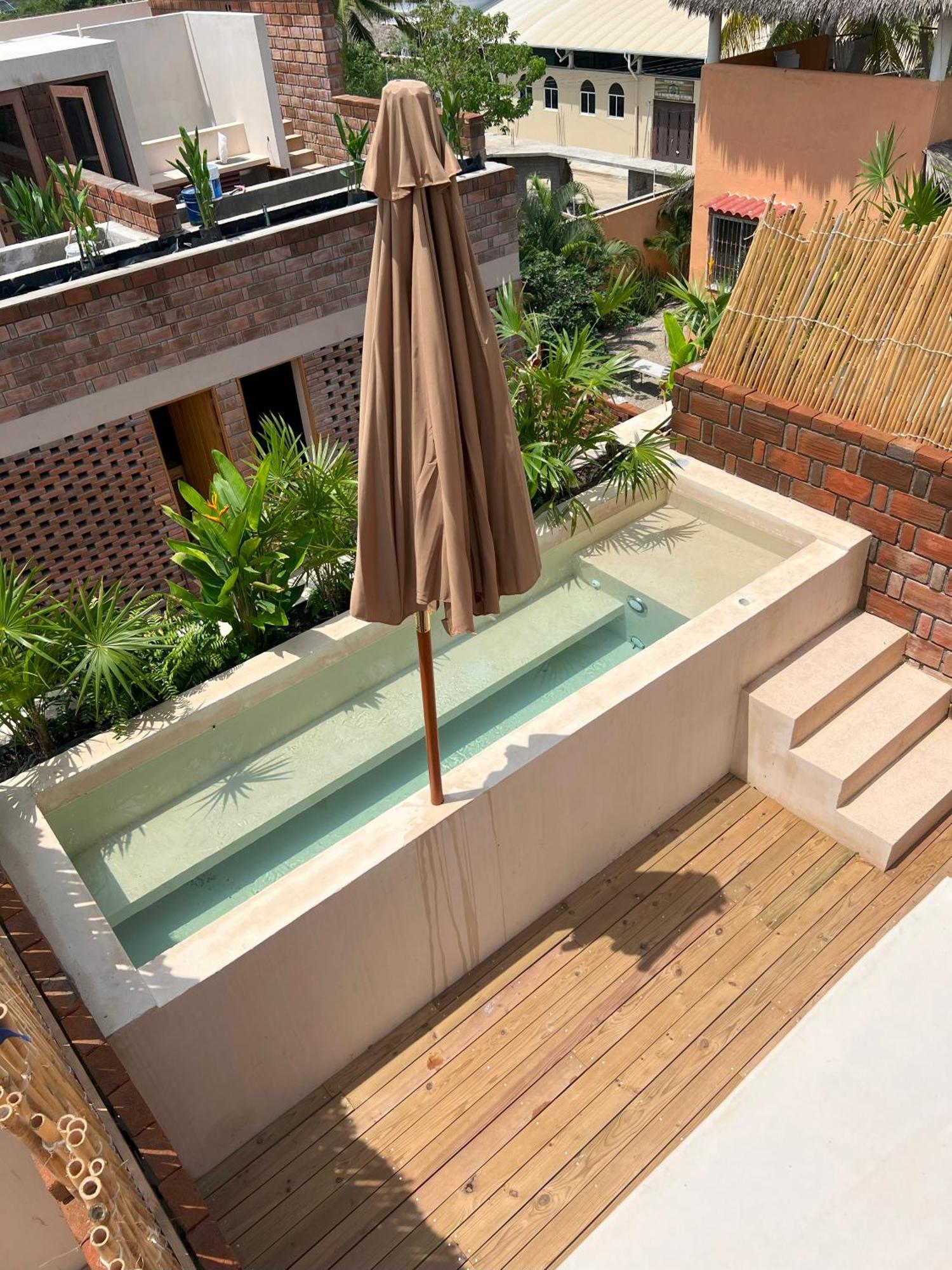 Deluxe Family Suite,1681250218:JPEG