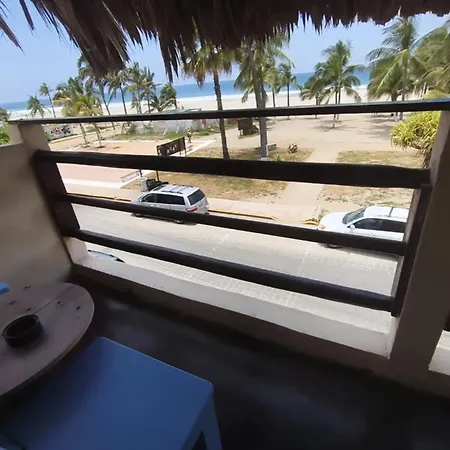 Hotel Papaya Surf-3