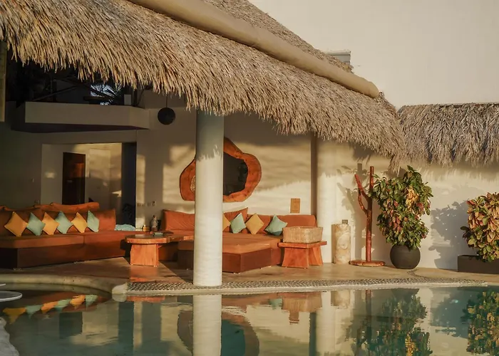 Casa Nova, Infinity Pool, Ocean View, Private Beach Acces, Starlink Puerto Escondido 