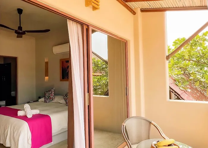 Hoteles en Puerto EscondidoPunta Arena Surf